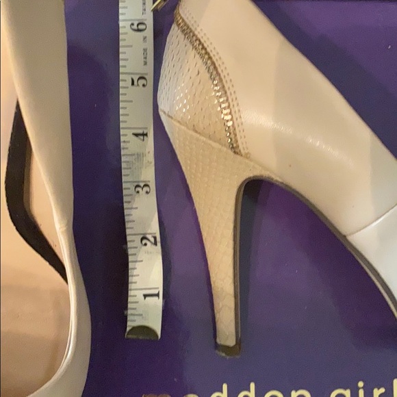 Call it Spring heels - Picture 11 of 11